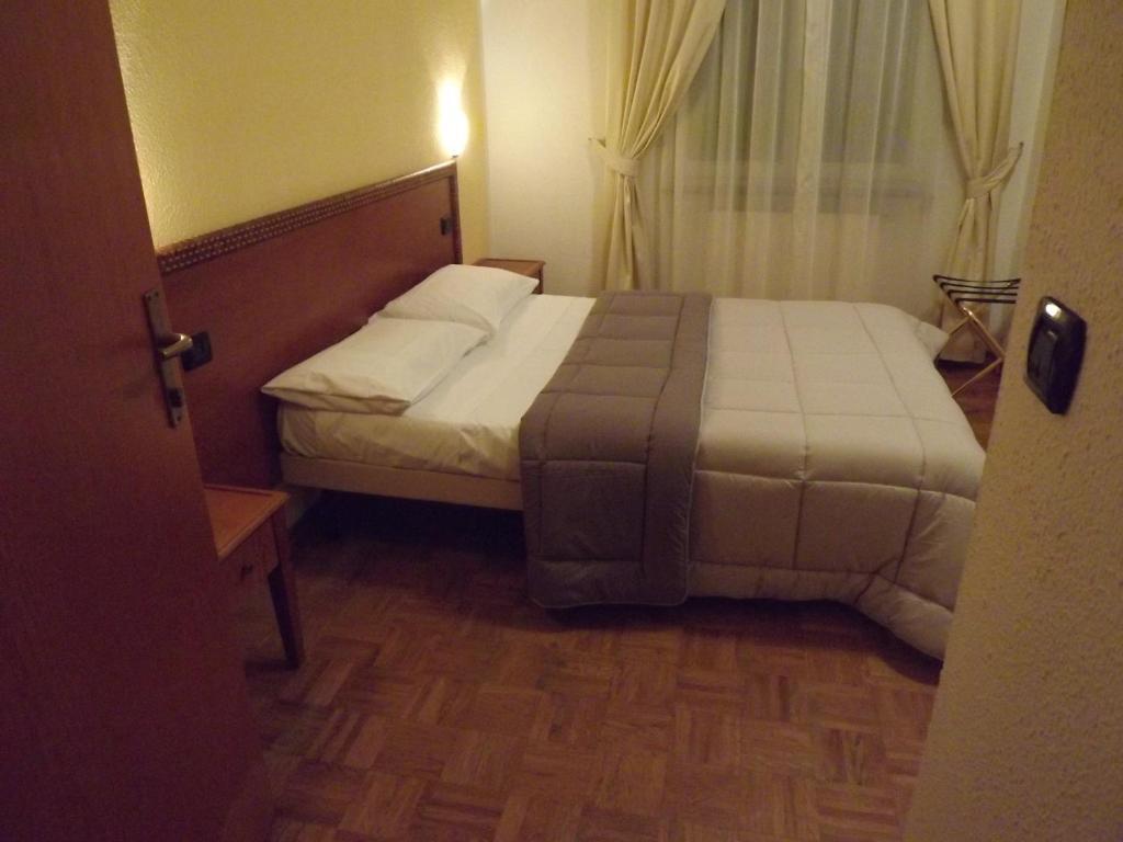Hotel La Chance Saint-Vincent Room photo